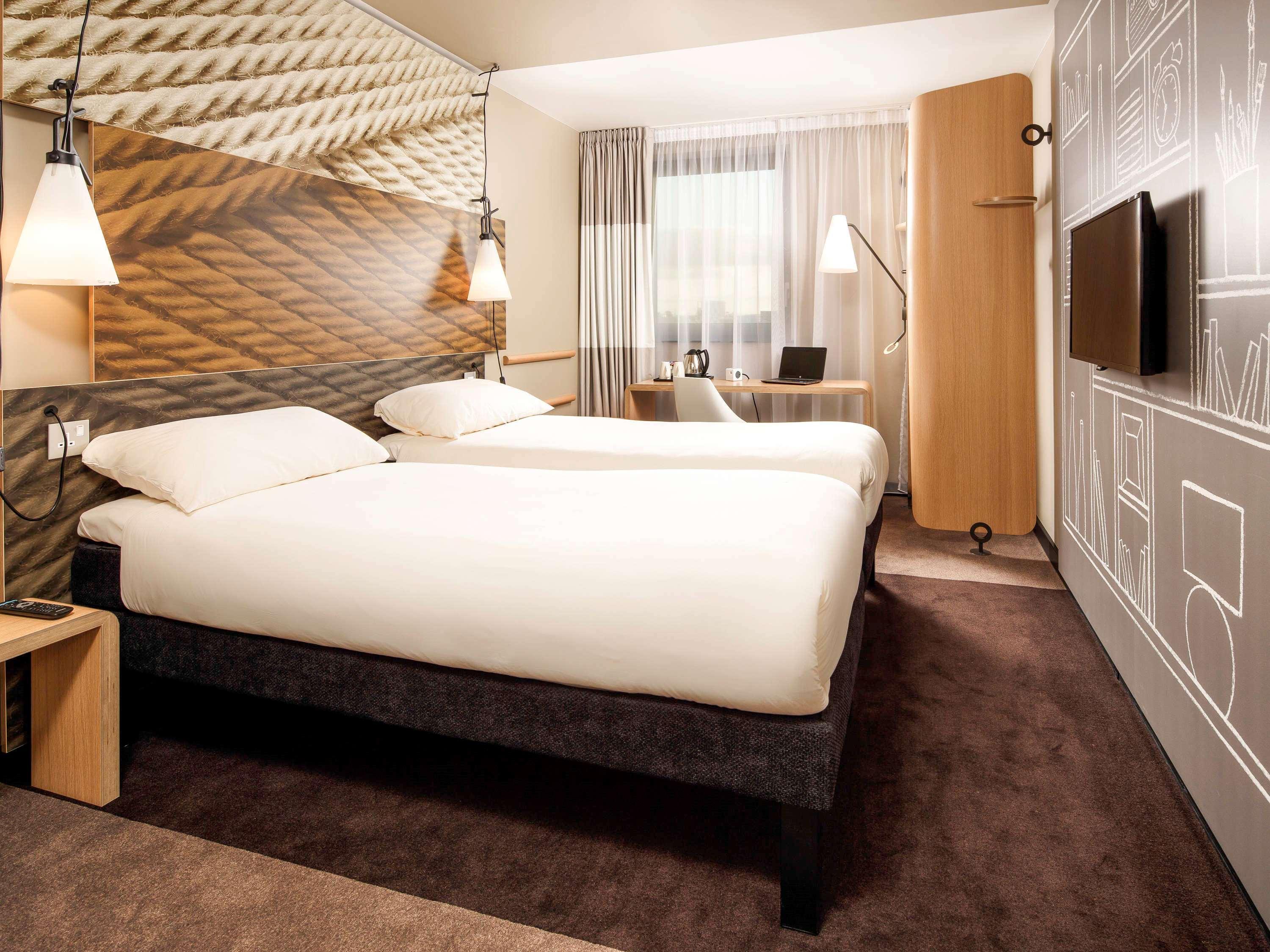 Ibis London Excel-Docklands Hotel Bagian luar foto