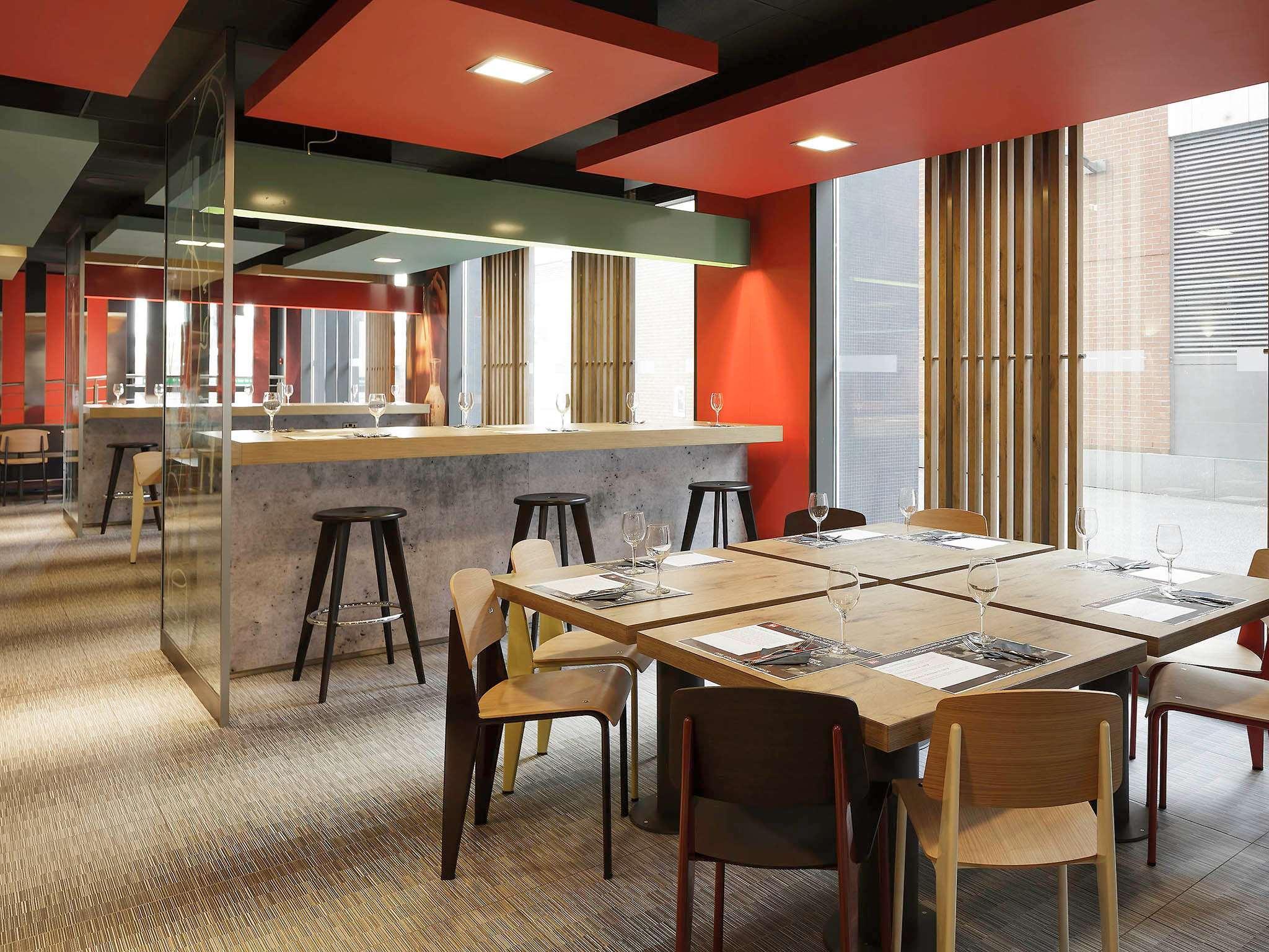 Ibis London Excel-Docklands Hotel Bagian luar foto