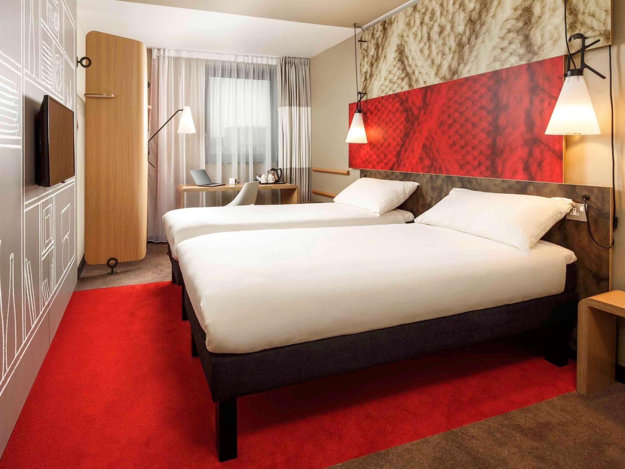 Ibis London Excel-Docklands Hotel Bagian luar foto