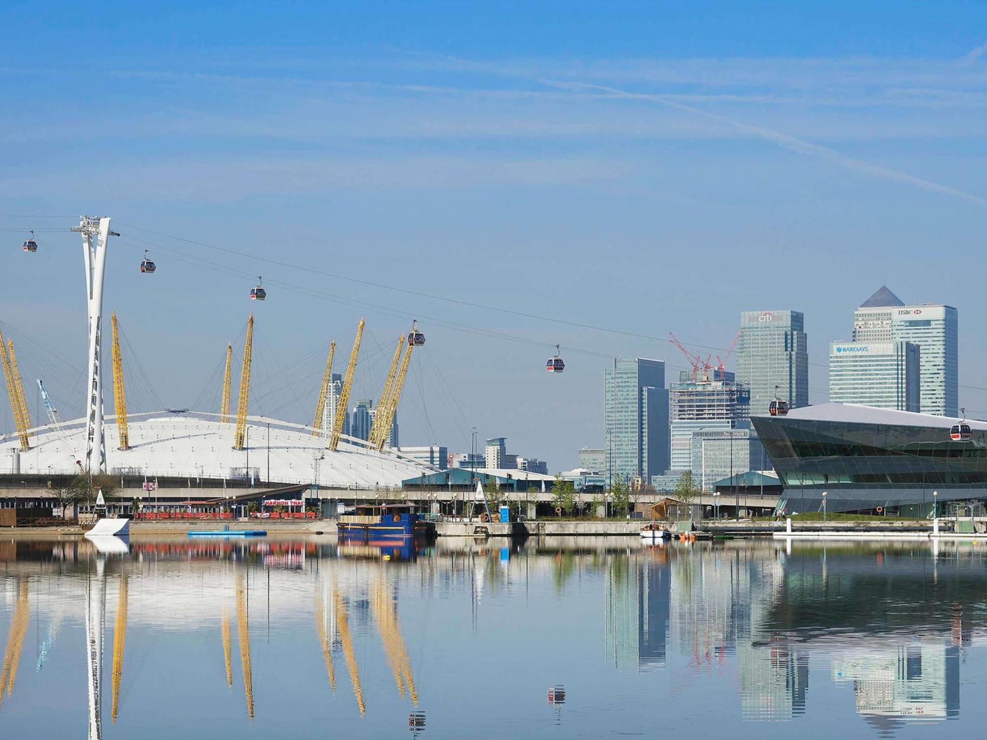 Ibis London Excel-Docklands Hotel Bagian luar foto